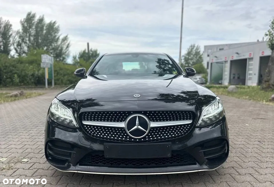 Mercedes-Benz Klasa C 220 d 4-Matic 9G-TRONIC - 3