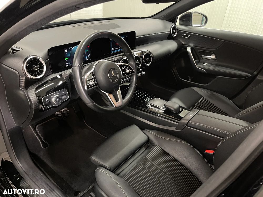Mercedes-Benz A 250 e Sedan Aut. - 6