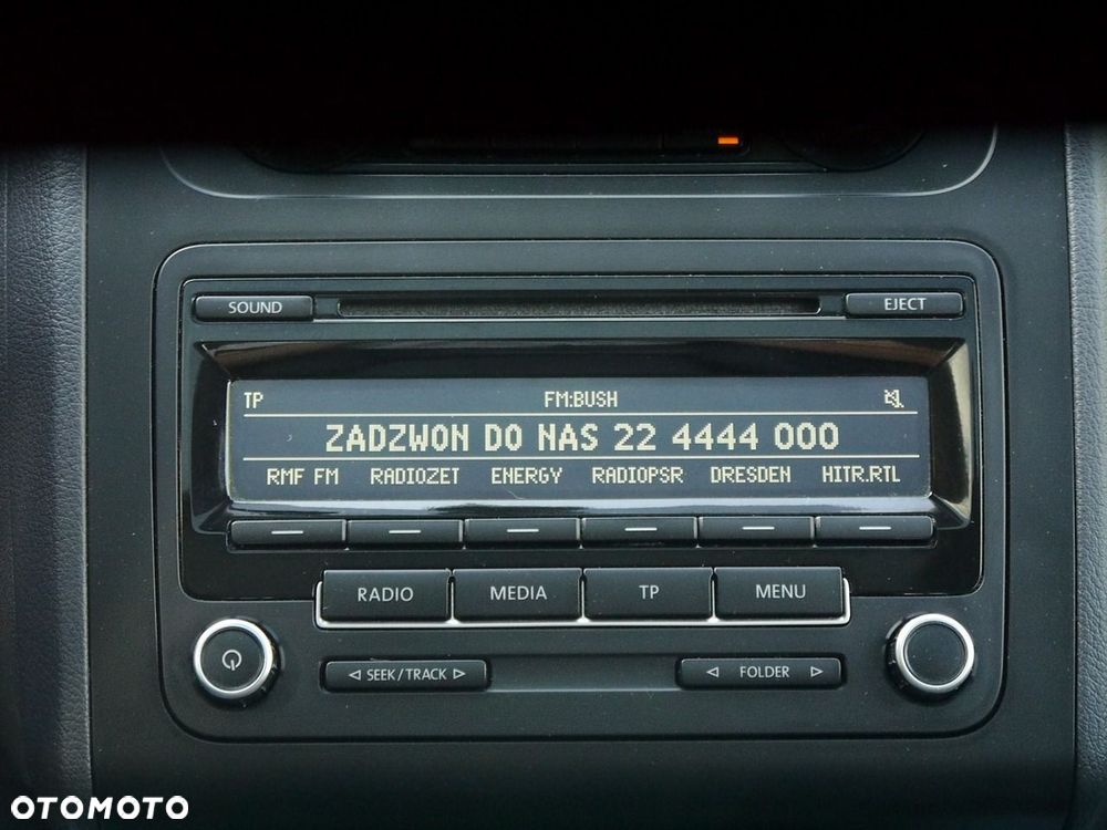 Volkswagen Touran - 21