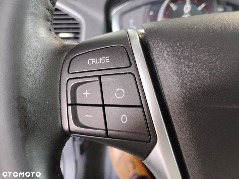 Volvo XC 60 - 20
