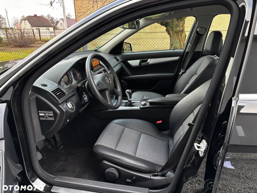 Mercedes-Benz Klasa C 180 Kompressor Avantgarde - 9