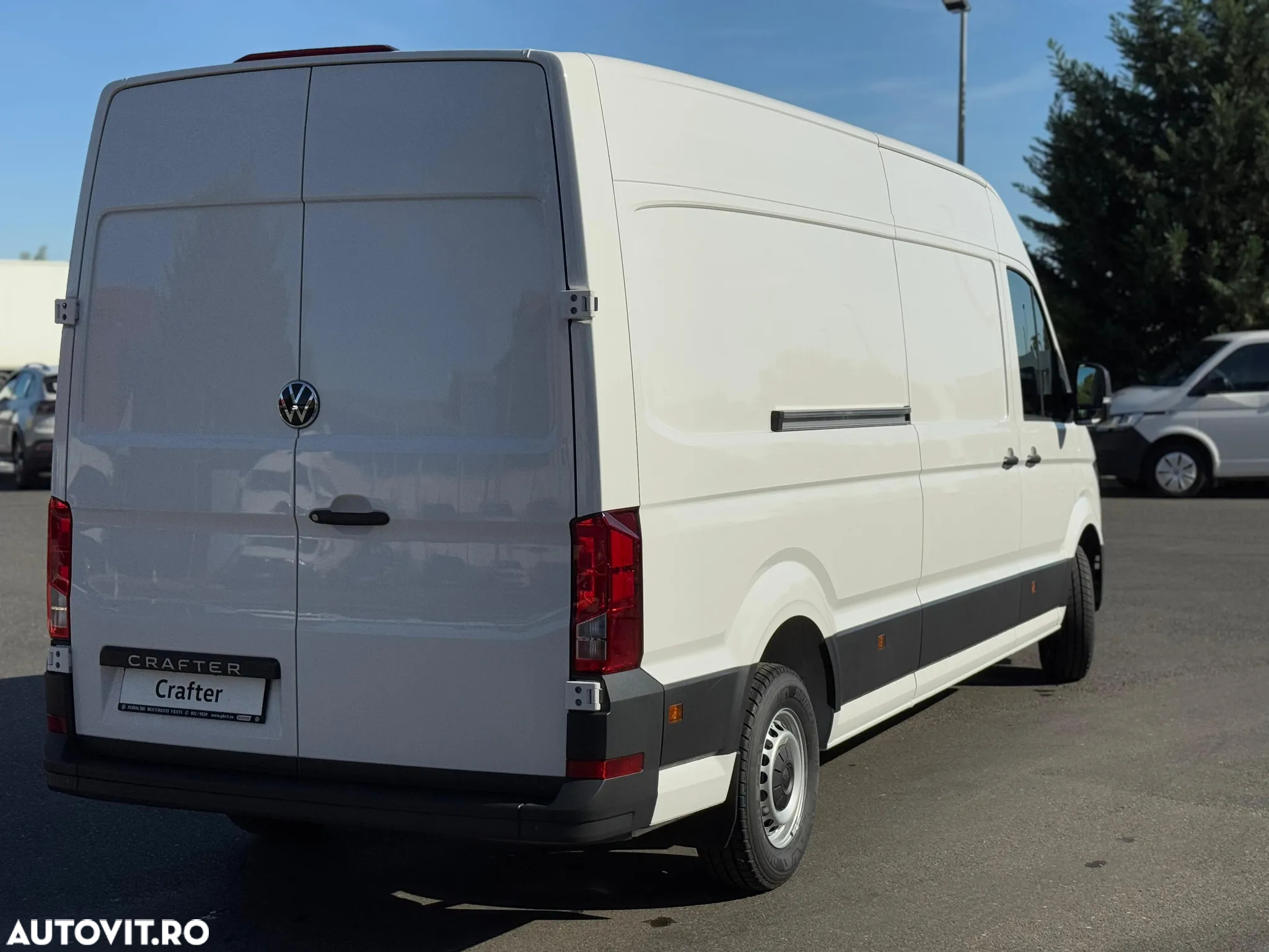 Volkswagen Crafter 3.5 Furgon L4H3 140CP - 5