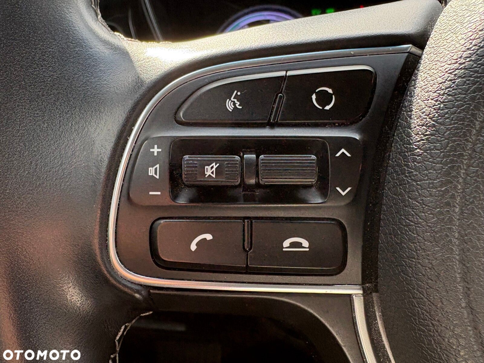 Kia Niro 1.6 GDI Hybrid L - 22