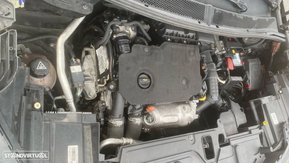 Peugeot 5008 1.5 BlueHDi GT Line EAT8 - 9