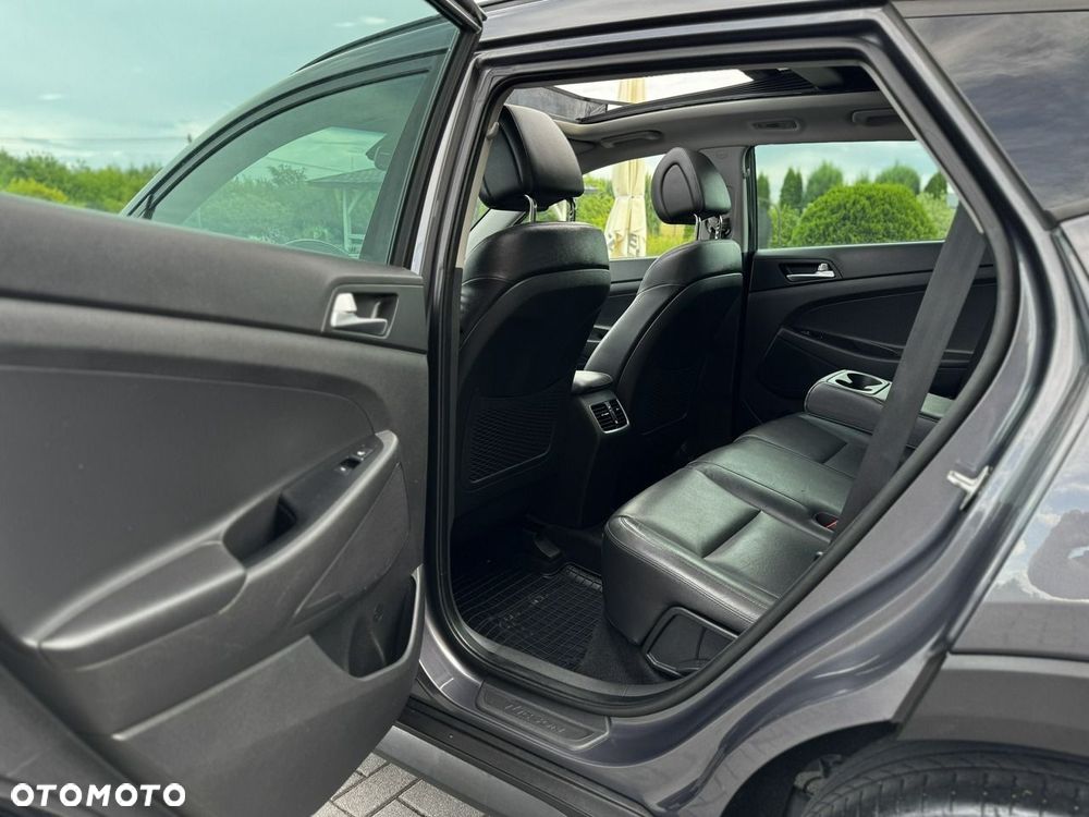 Hyundai Tucson blue 1.7 CRDi 2WD Advantage - 26
