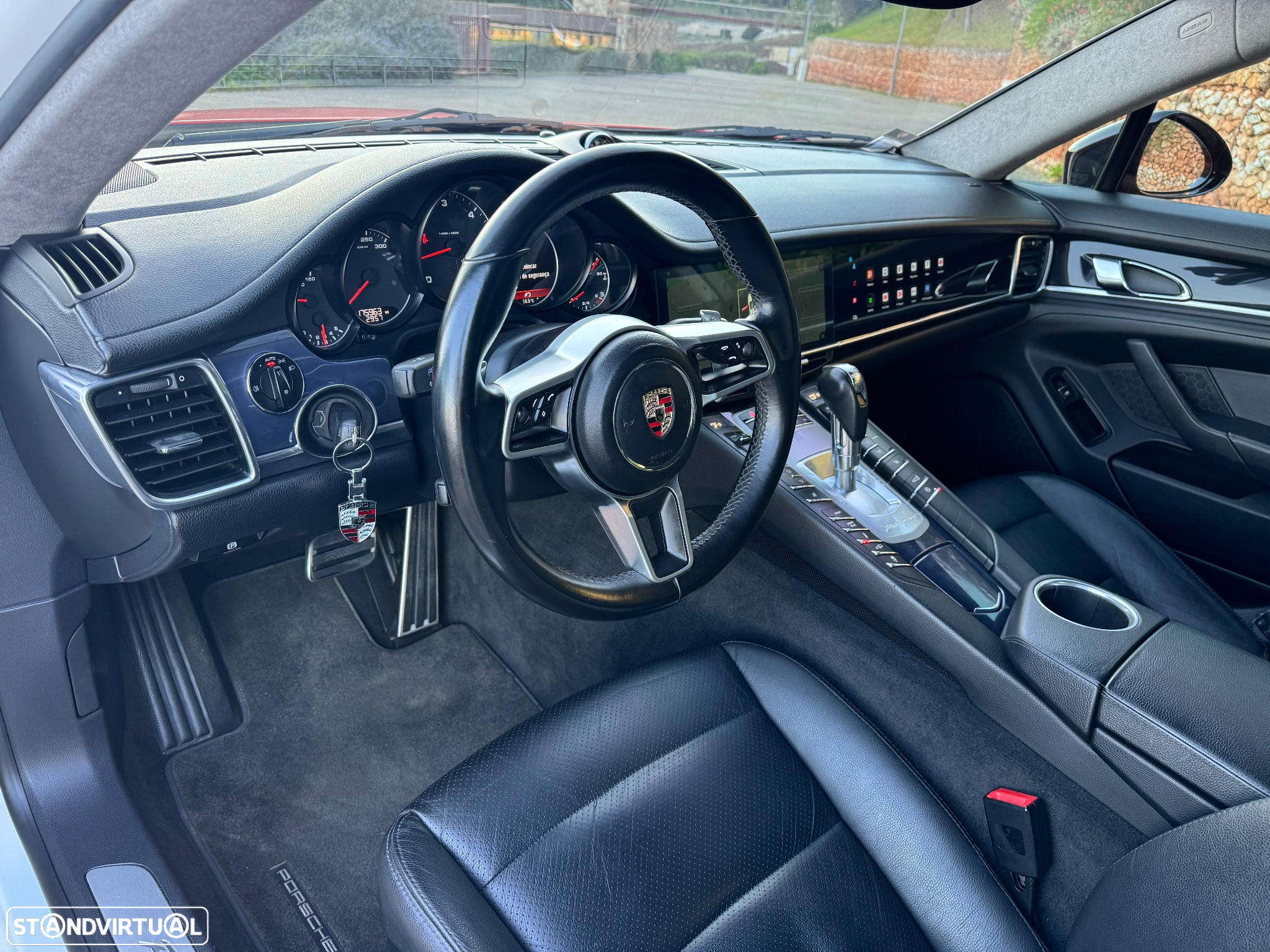 Porsche Panamera Platinum Edition - 17