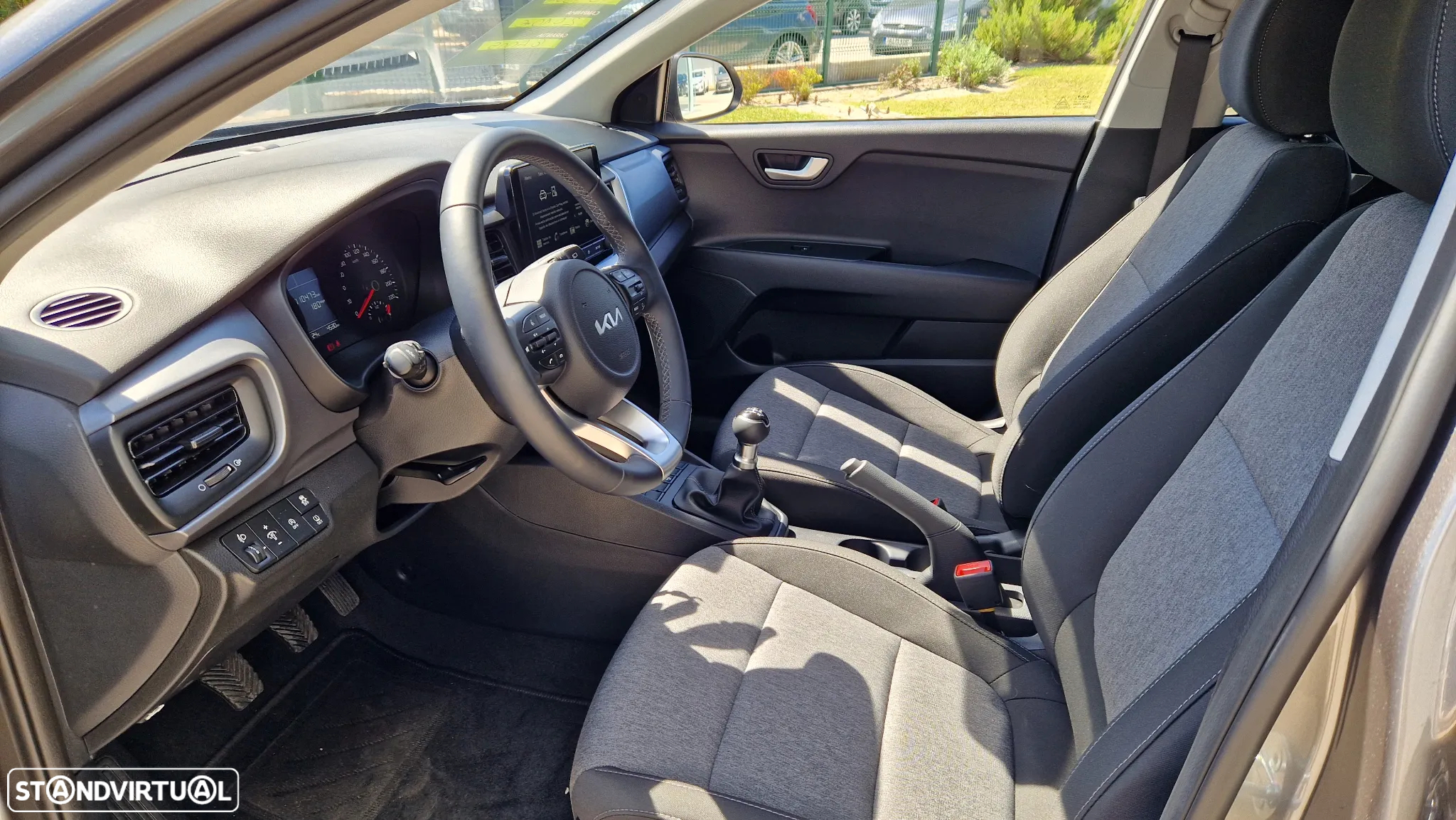 Kia Stonic 1.2 Dynamic - 8