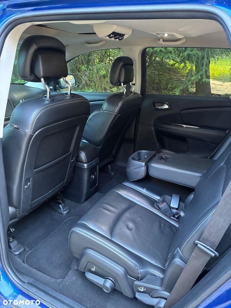 Dodge Journey - 12