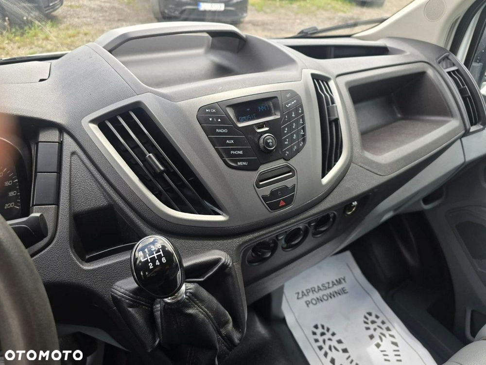 Ford Transit - 33