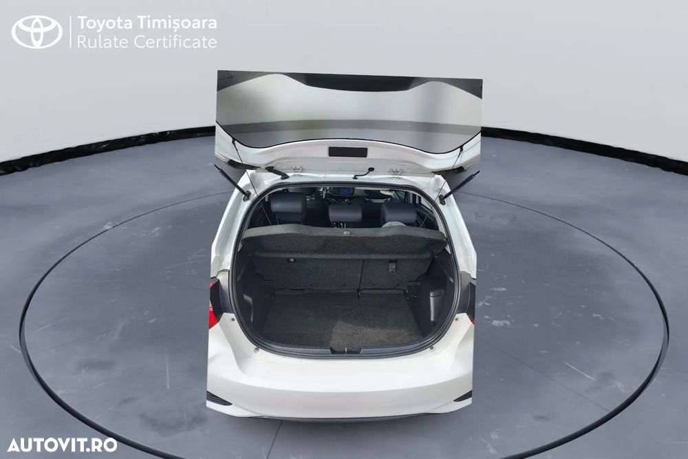 Toyota Yaris 1.5 L VVT-iE Start - 4