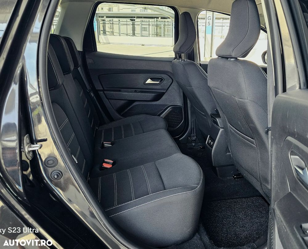 Dacia Duster ECO-G 100 Prestige Plus - 11
