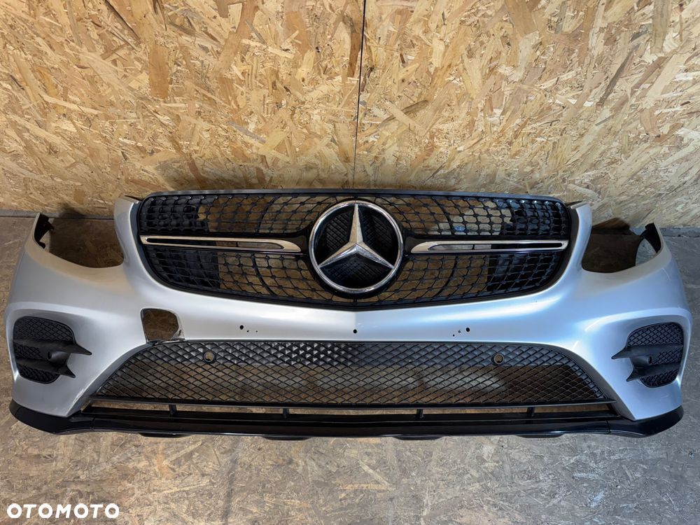Zderzak przód Mercedes Glc 253 AMG coupé - 1