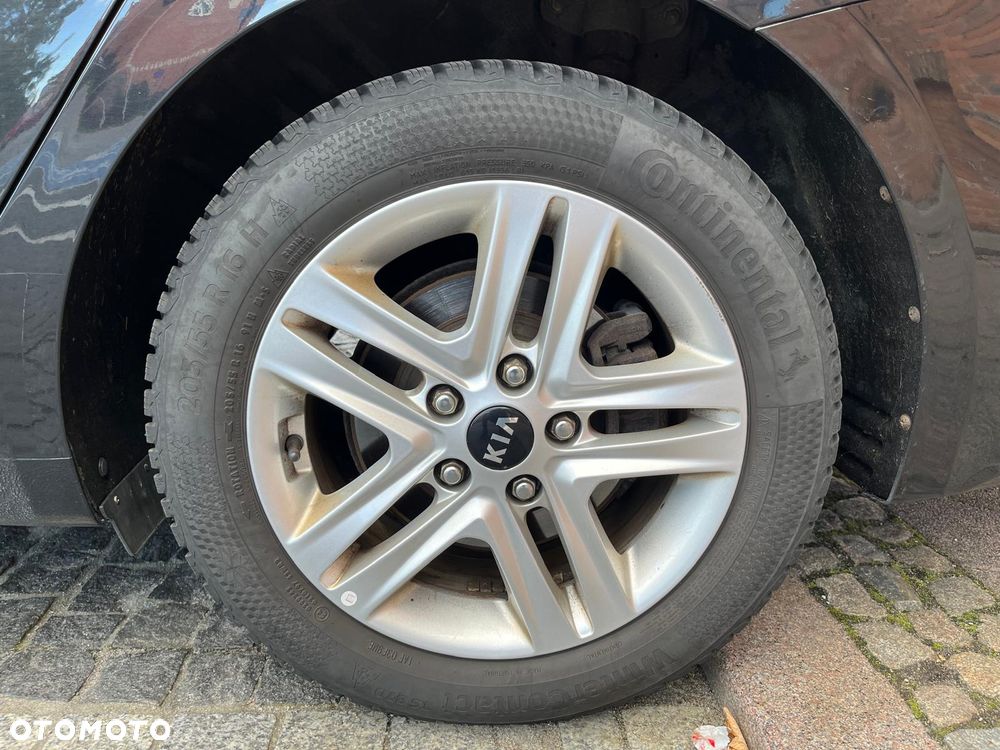 Kia Ceed 1.6 CRDi Platinum Edition - 26