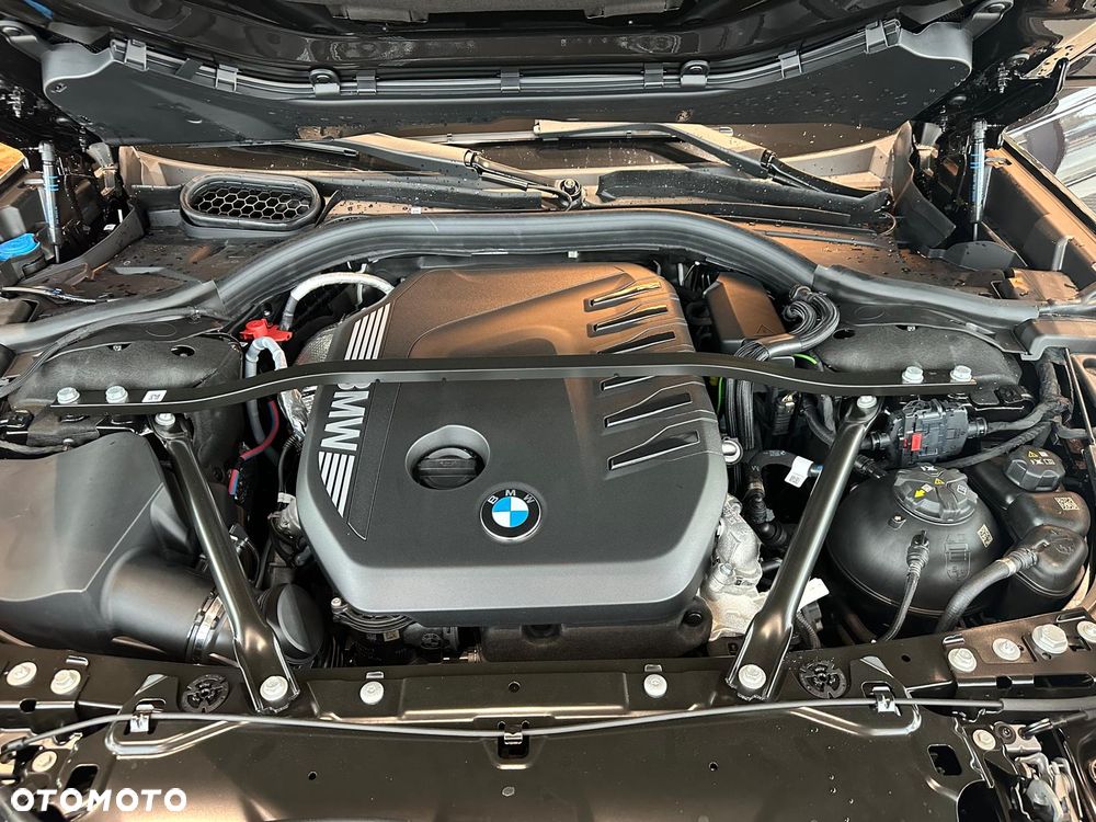 BMW Seria 7 - 34