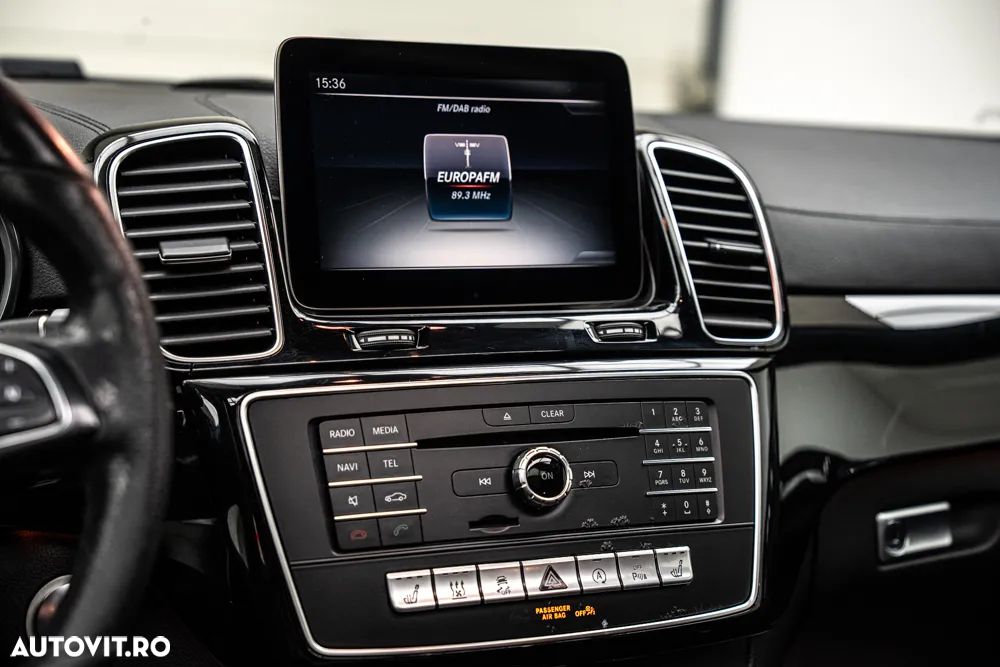 Mercedes-Benz GLE 350 d 4Matic 9G-TRONIC AMG Line - 35