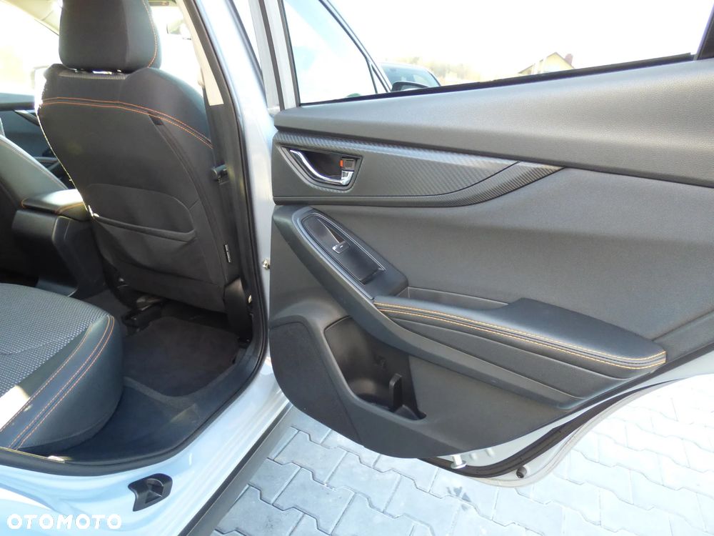 Subaru XV 2.0i Exclusive+ (EyeSight) Lineartronic - 32