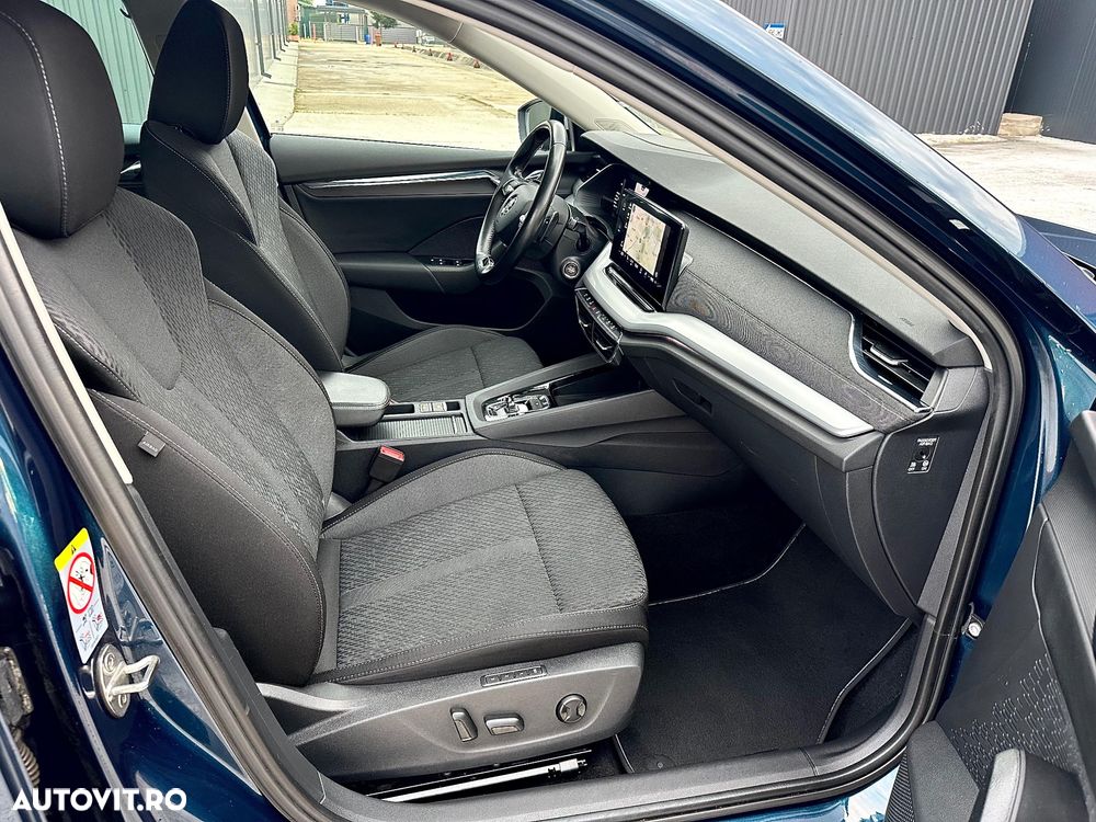 Skoda Octavia 2.0 TDI DSG Ambition - 24