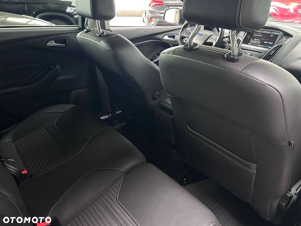 Ford Focus 1.5 EcoBoost Platinium X ASS - 13