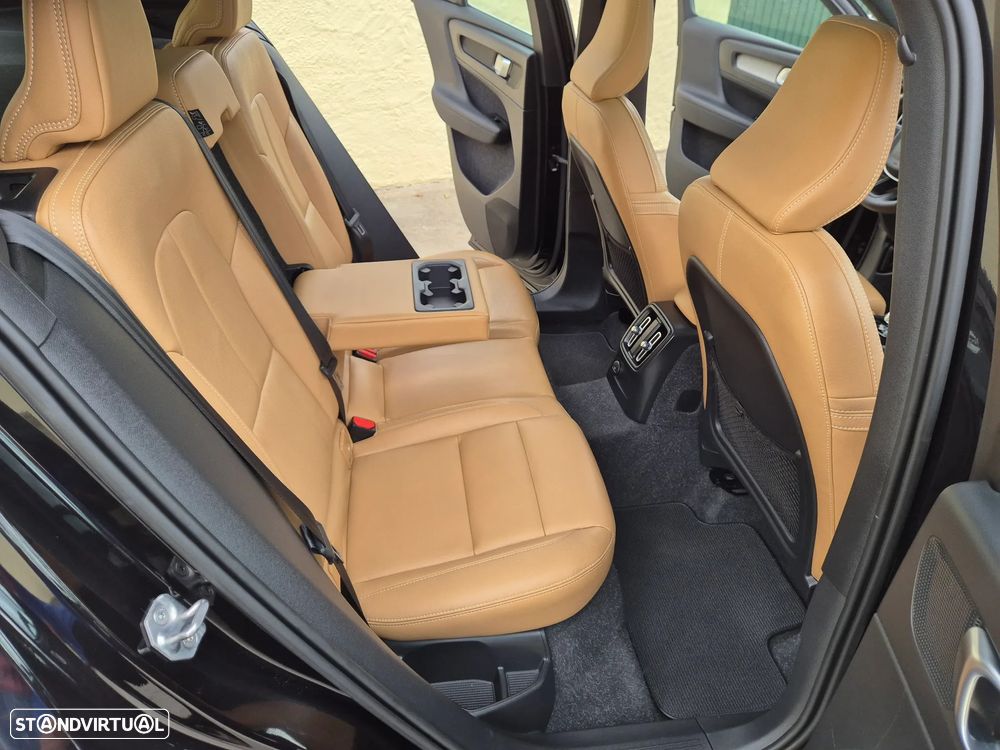 Volvo XC 40 1.5 T5 PHEV Inscription - 32