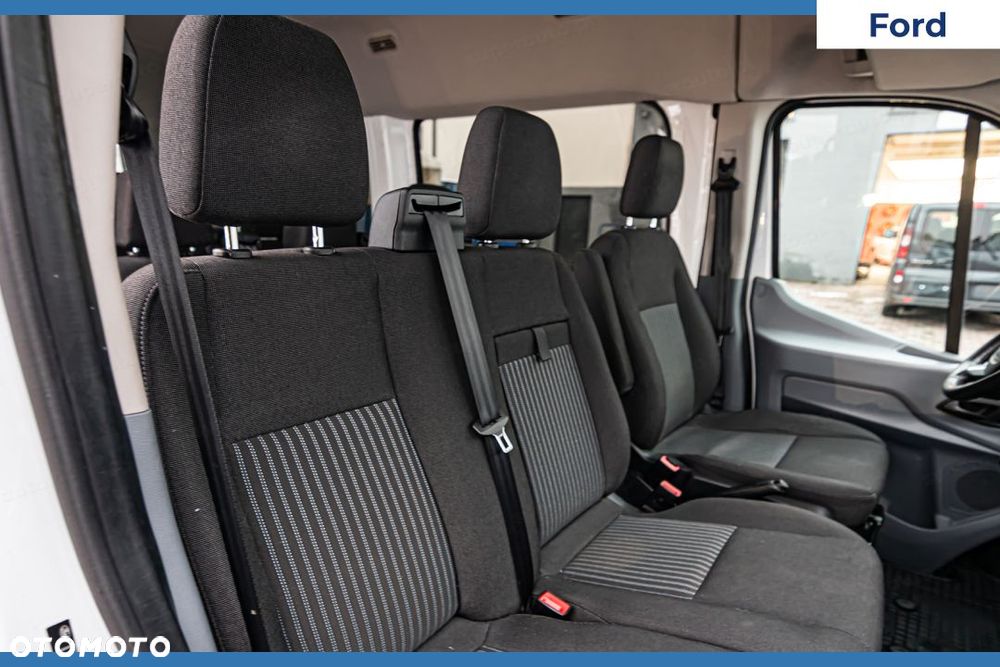 Ford Transit - 24