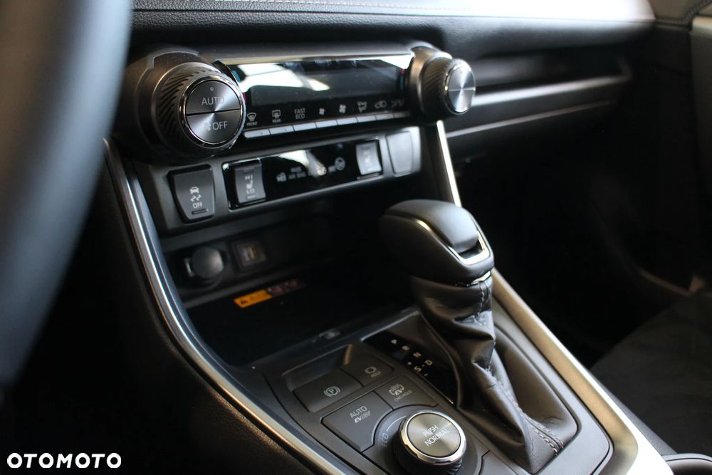 Toyota RAV4 2.5 Plug-In Hybrid GR Sport 4x4 - 12