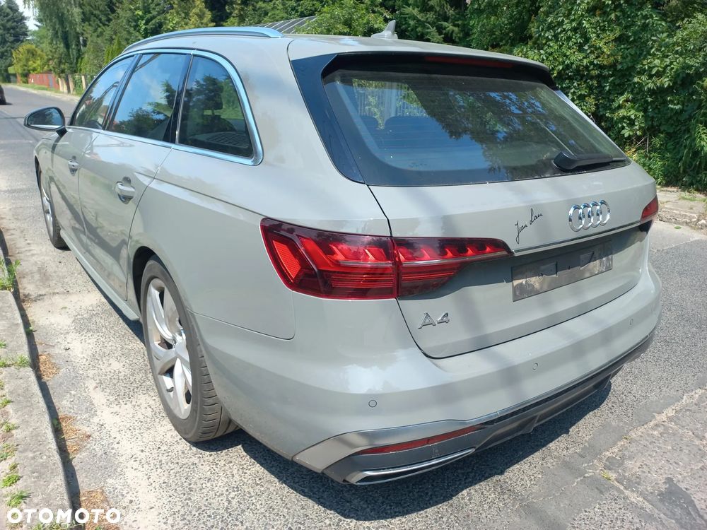 Audi A4 Avant - 4