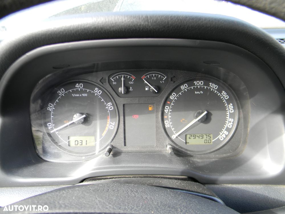 Dezmembrari  Skoda OCTAVIA 1 (1U)  1996  > 2010 1.6 Benzina - 13