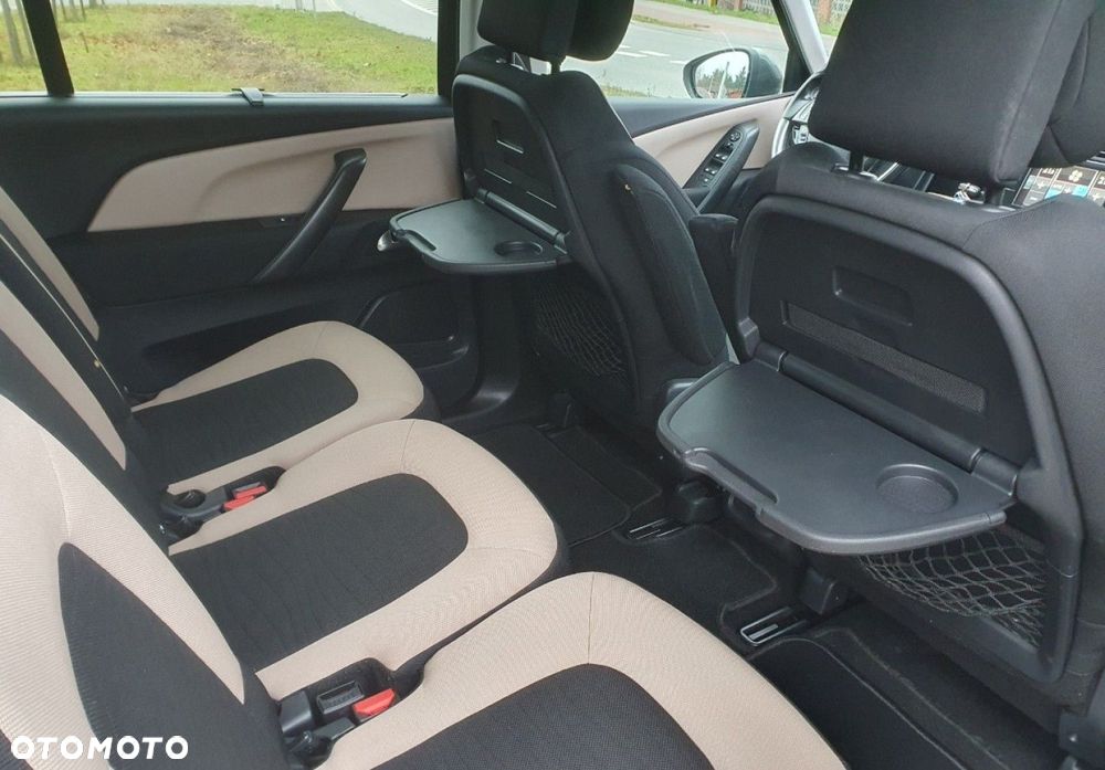 Citroën C4 Grand Picasso - 11