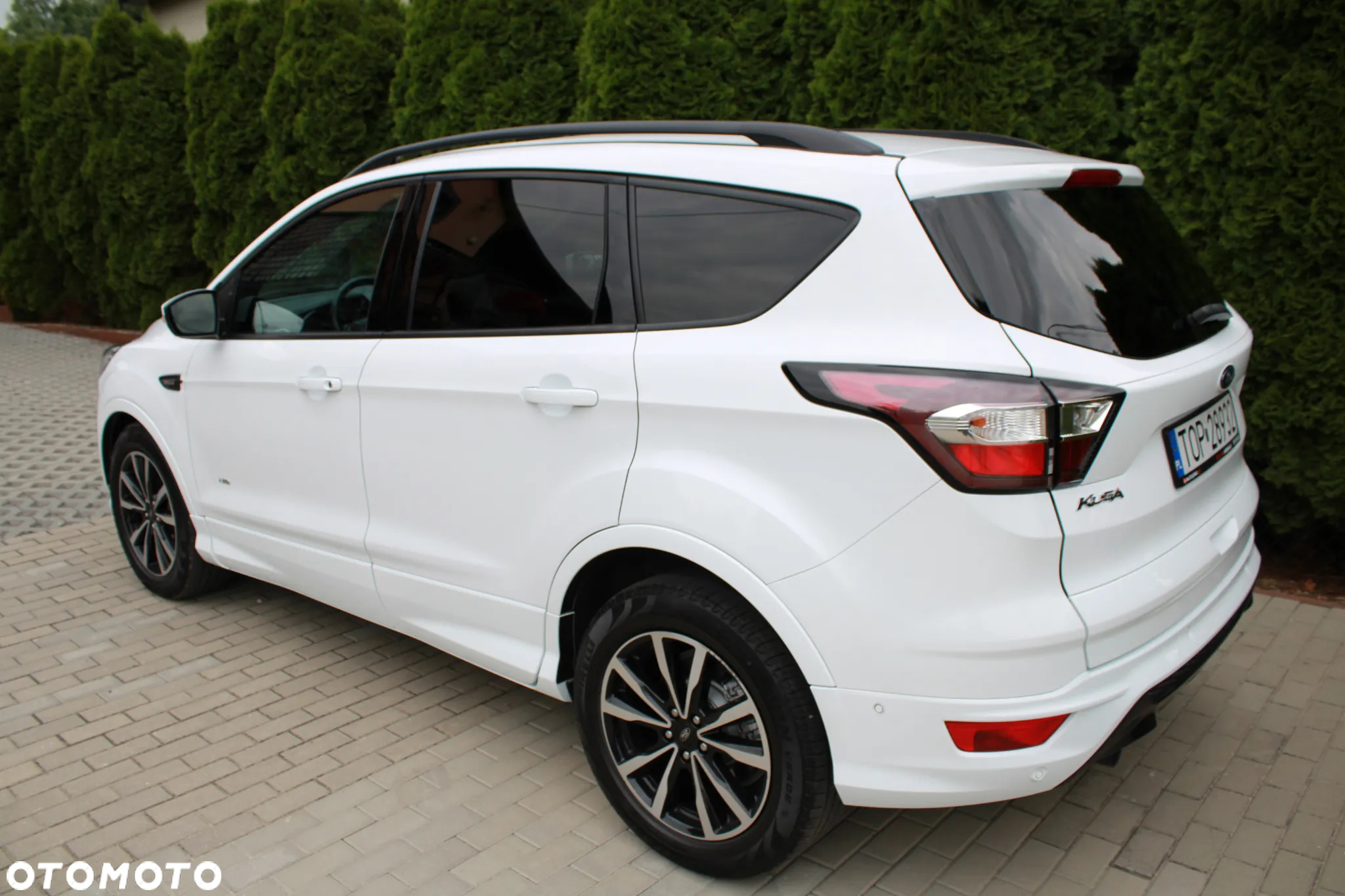 Ford Kuga 2.0 TDCi AWD ST-Line - 2