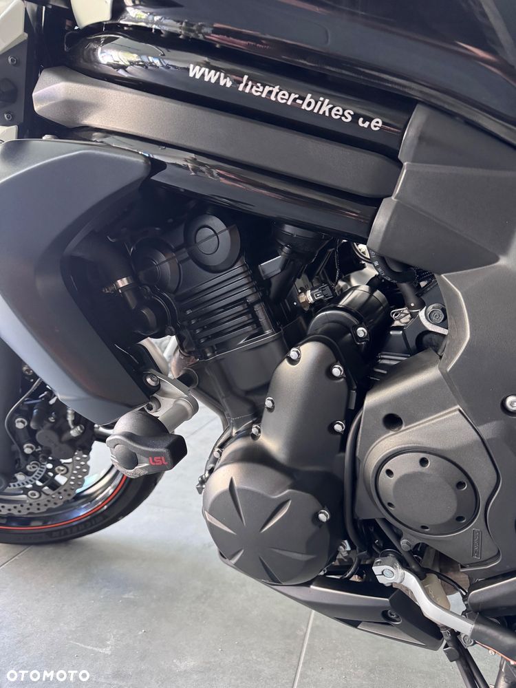 Kawasaki ER - 4