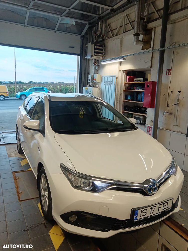 Toyota Auris - 3