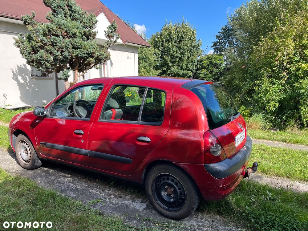 Renault Clio 1.5 dCi Emotion - 3