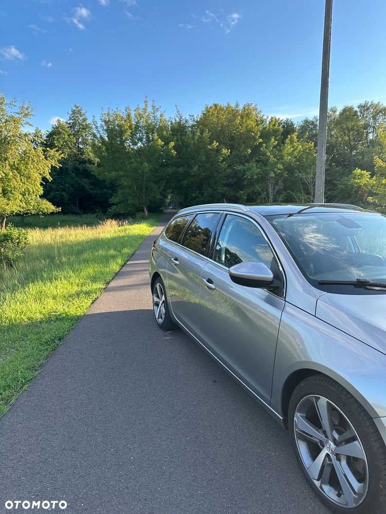 Peugeot 308 2.0 HDi Allure - 5