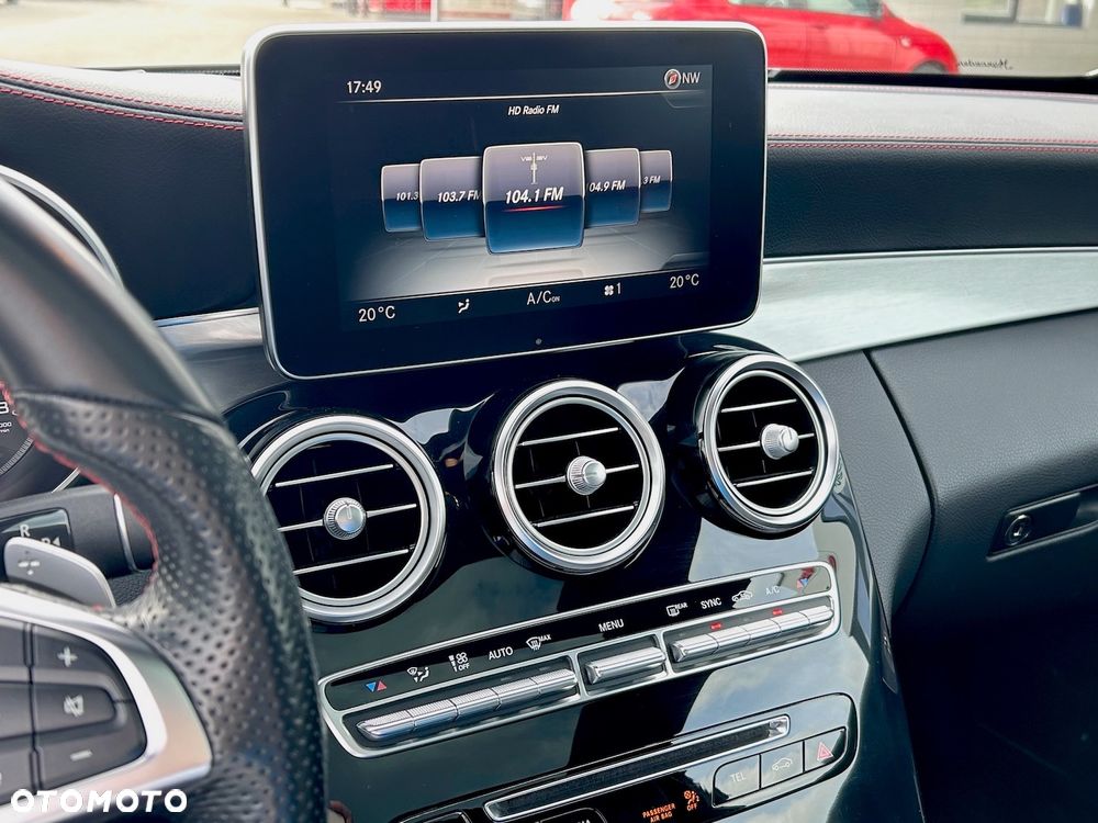 Mercedes-Benz Klasa C AMG 43 4Matic 9G-TRONIC - 21