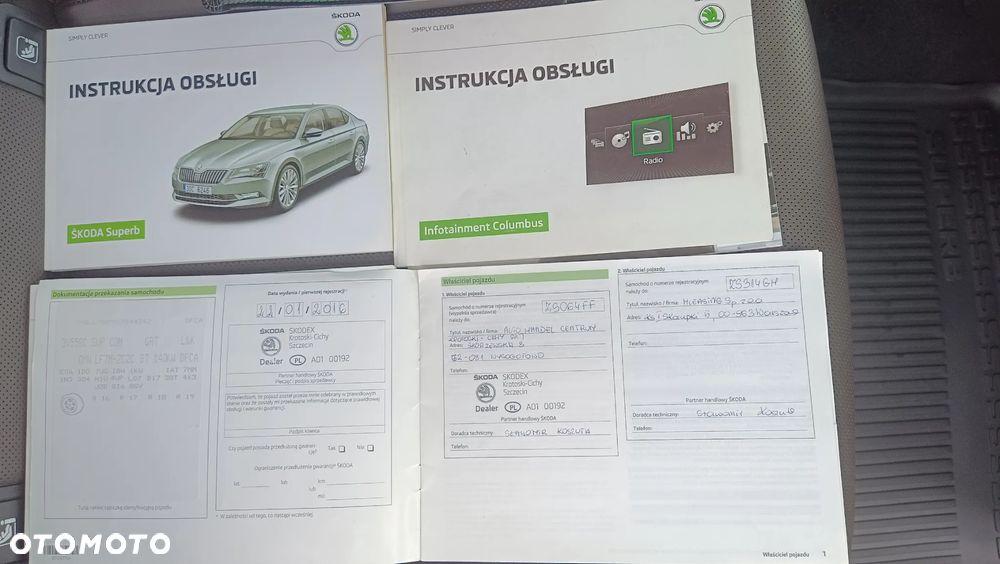 Skoda Superb 2.0 TDI L&K DSG - 17