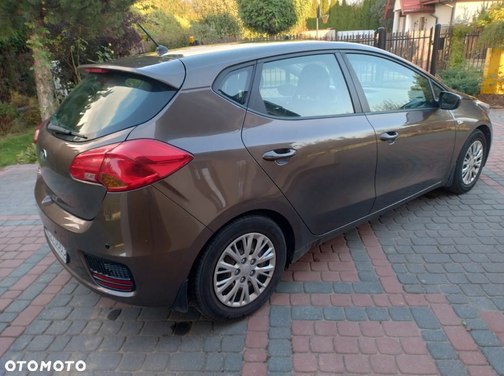 Kia Ceed 1.4 M - 8