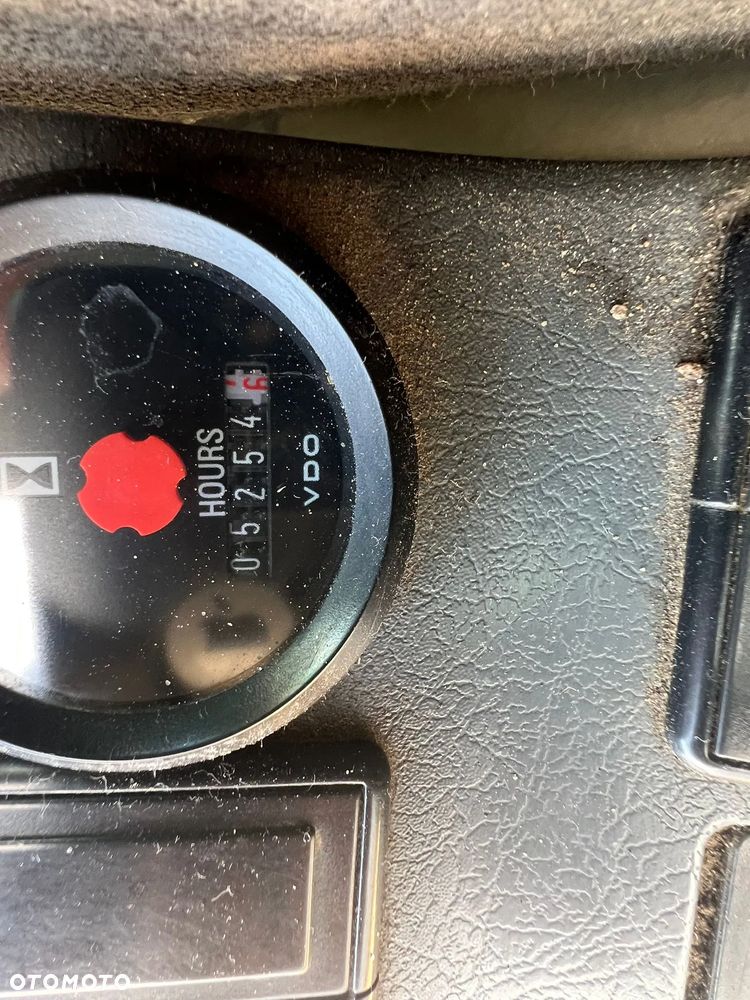 Volvo 140B - 6