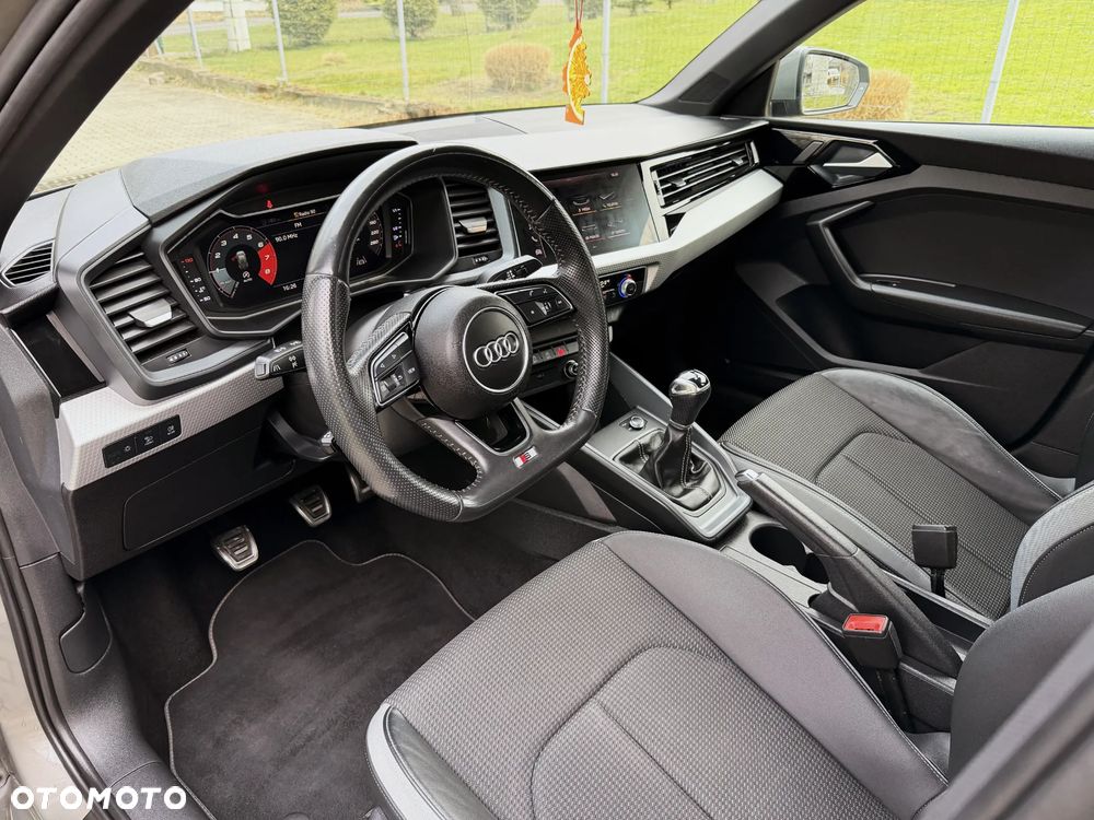 Audi A1 Sportback 30 TFSI S line - 9