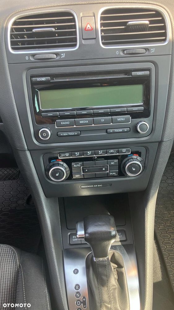 Volkswagen Golf 1.4 TSI DSG Comfortline - 11