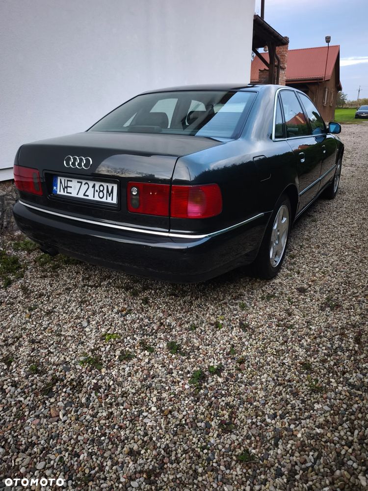 Audi A8 1999 photo 5