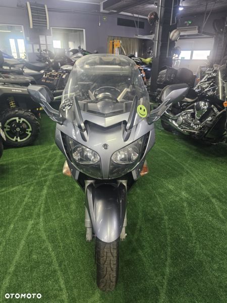 Yamaha FJR - 9
