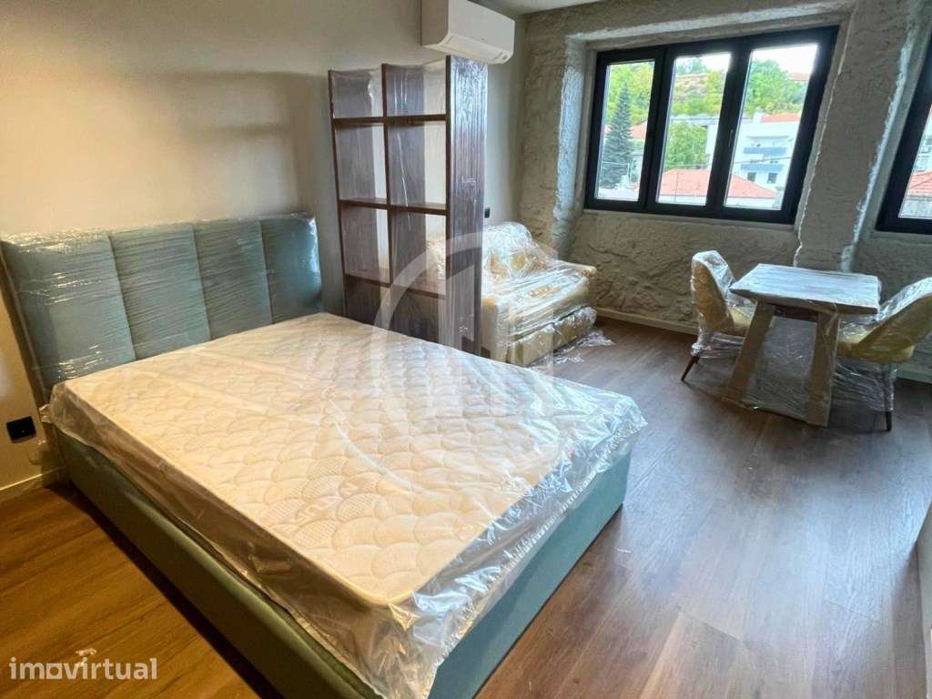 Apartamento T0 - Grande imagem: 2/12