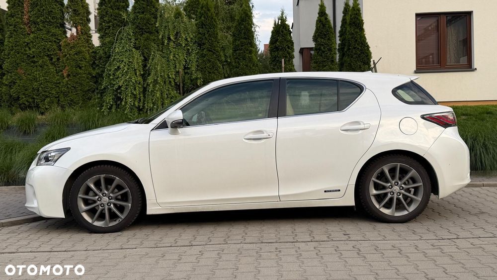 Lexus CT 200h Prestige - 15