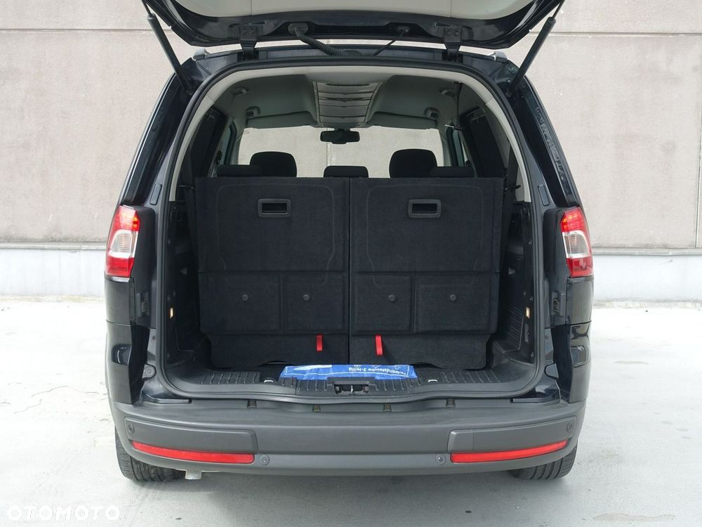 Ford Galaxy 2.0 Platinium X (Ghia) - 11