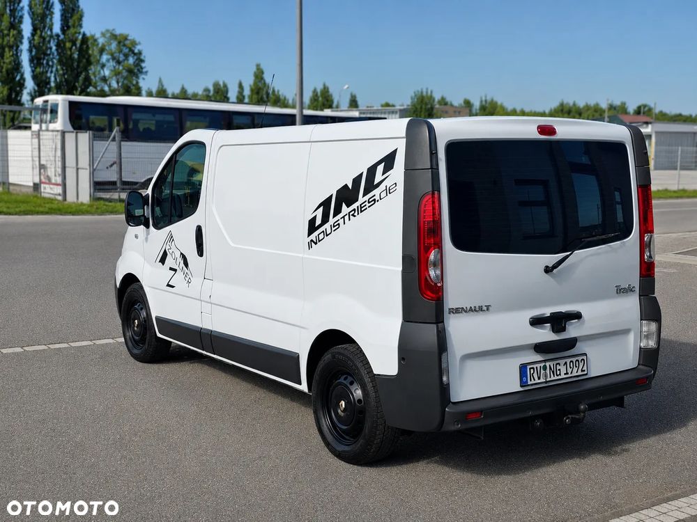 Renault Trafic - 8