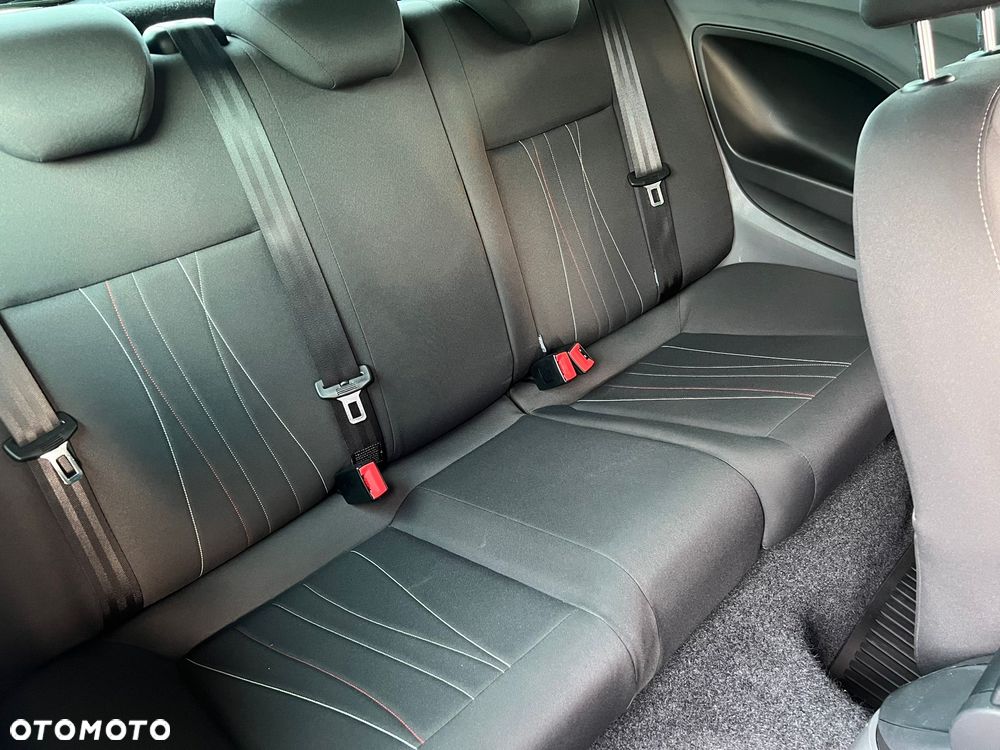 Seat Ibiza SC 1.4 16V Style - 10