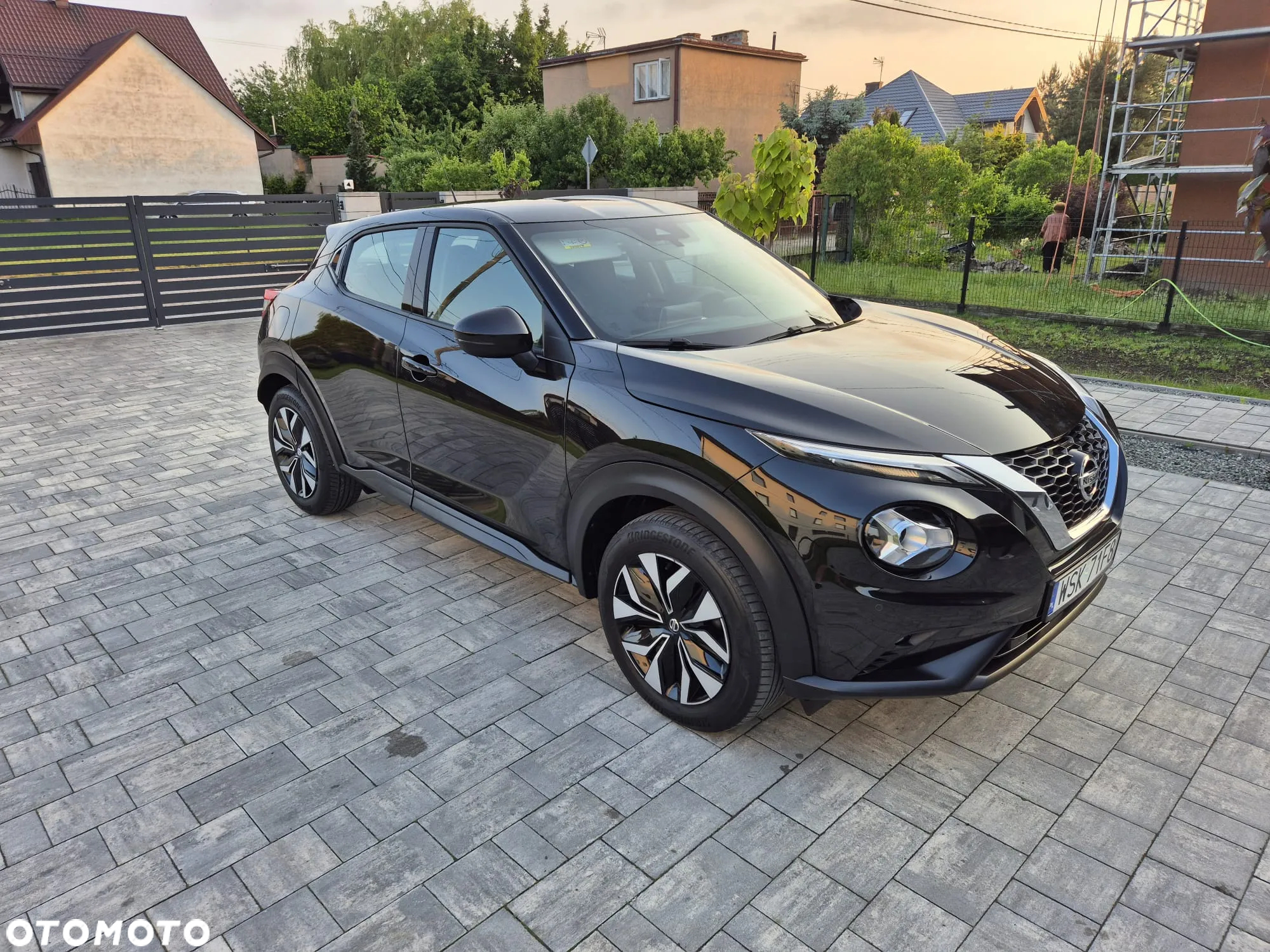 Nissan Juke 1.0 DIG-T Tekna - 8