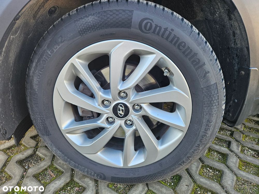 Hyundai Tucson blue 1.7 CRDi 2WD DCT Style - 18