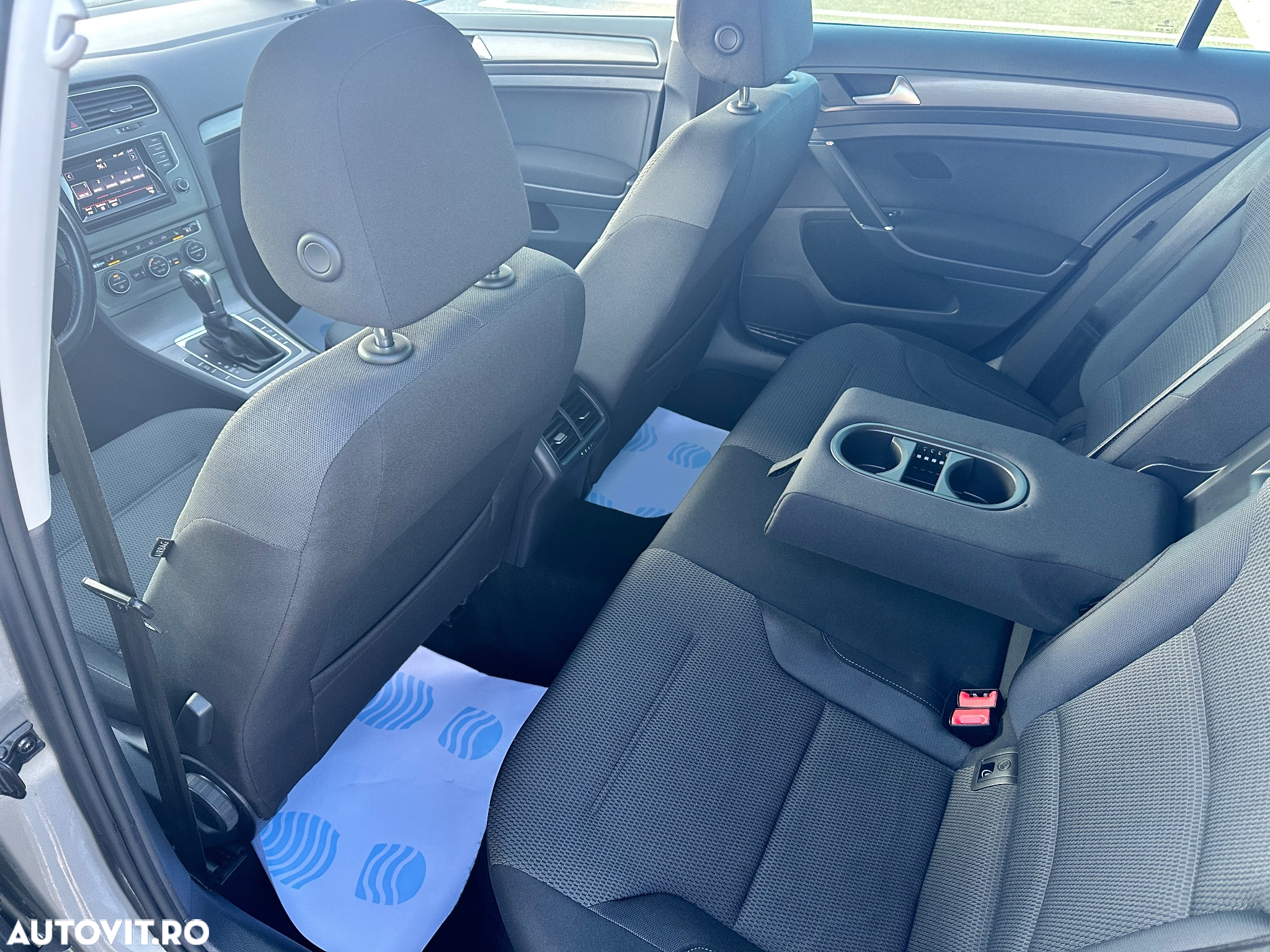 Volkswagen Golf 2.0 TDI BlueMotion Technology Highline DSG - 7