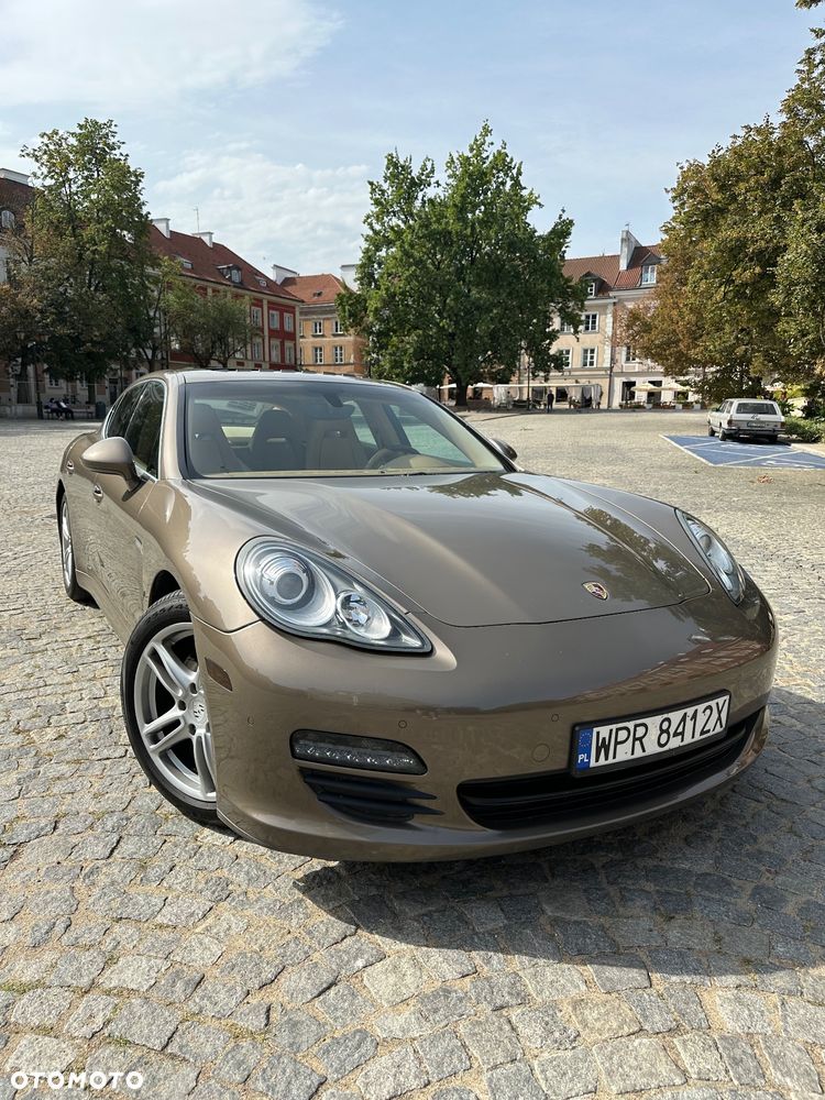 Porsche Panamera PDK - 1